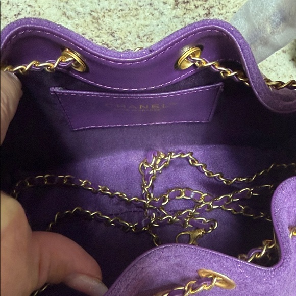 ❤️❤️SOLD OUT❤️❤️Fashion CC Luxurious Purple Shoulder/  Crossbody Bag - Picture 4 of 4